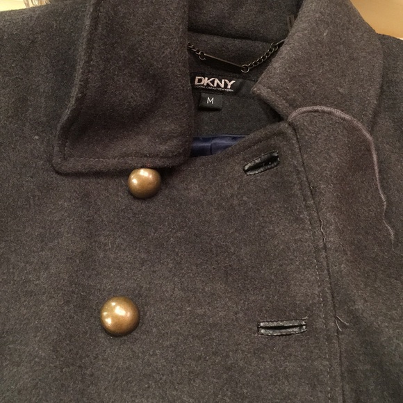 DKNY short jacket coat size medium - Picture 7 of 7